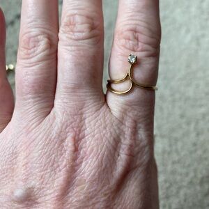 Unique Gold Ring with diamond